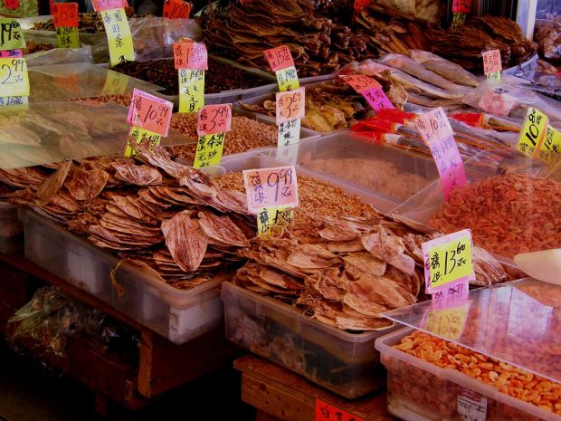 However, China expects to use its reserves to help stabilize the market, buying more pork and releasing more to reduce the large gap in prices between producing and consuming regions. However, China expects to use its reserves to help stabilize the market, buying more pork and releasing more to reduce the large gap in prices between producing and consuming regions.