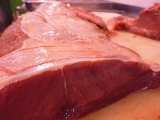 Higher intakes of red and processed meat were associated with a higher risk of colorectal cancer. Higher intakes of red and processed meat were associated with a higher risk of colorectal cancer.