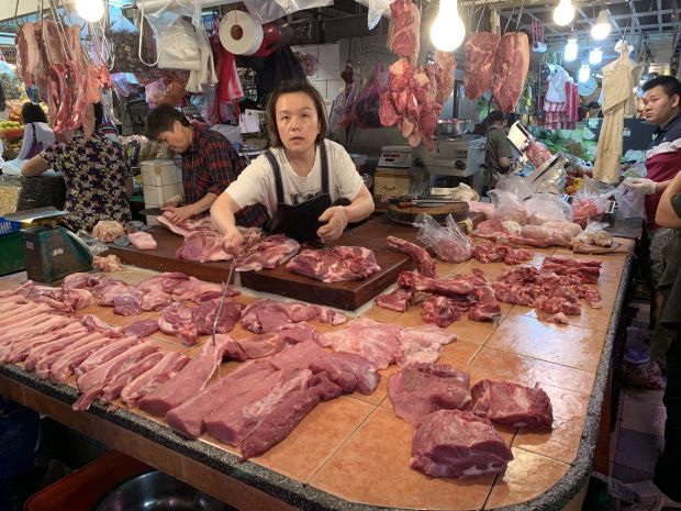 The delegates from the UK will spend their time in Taiwan visiting local retailers. The delegates from the UK will spend their time in Taiwan visiting local retailers.