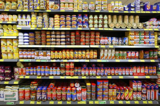 As in March, the negative effects of the corona crisis on production were also evident in April. Nevertheless, the shelves in the supermarkets were mostly well filled. As in March, the negative effects of the corona crisis on production were also evident in April. Nevertheless, the shelves in the supermarkets were mostly well filled.