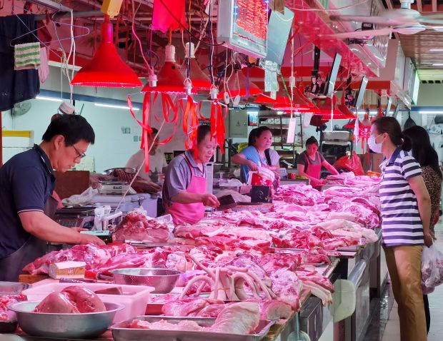EU fresh/frozen pork shipments were 31% higher than in May 2019 at 271,000 t. EU fresh/frozen pork shipments were 31% higher than in May 2019 at 271,000 t.
